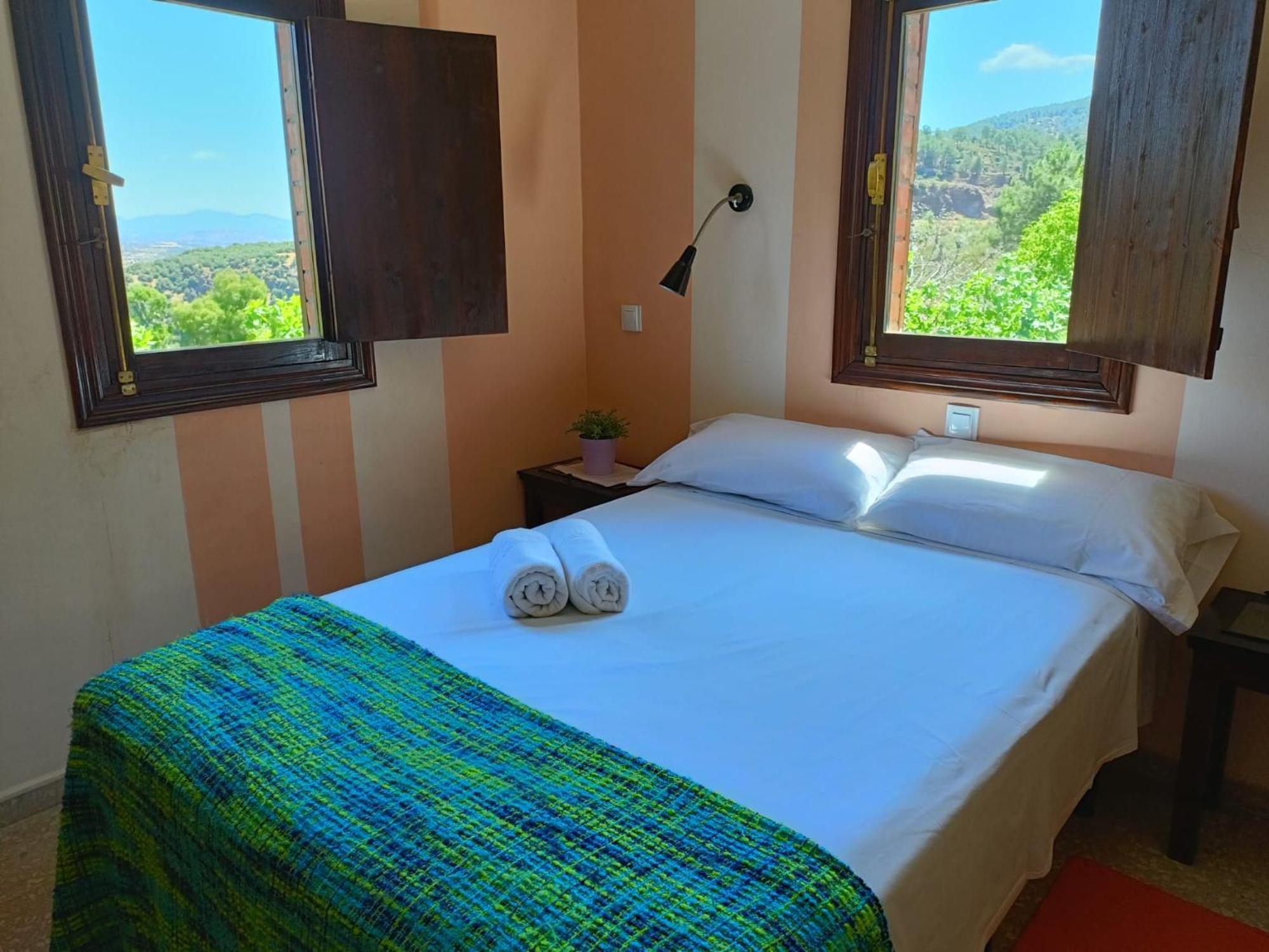 Hotel Rural Don Burguillo El Tiemblo Exterior photo